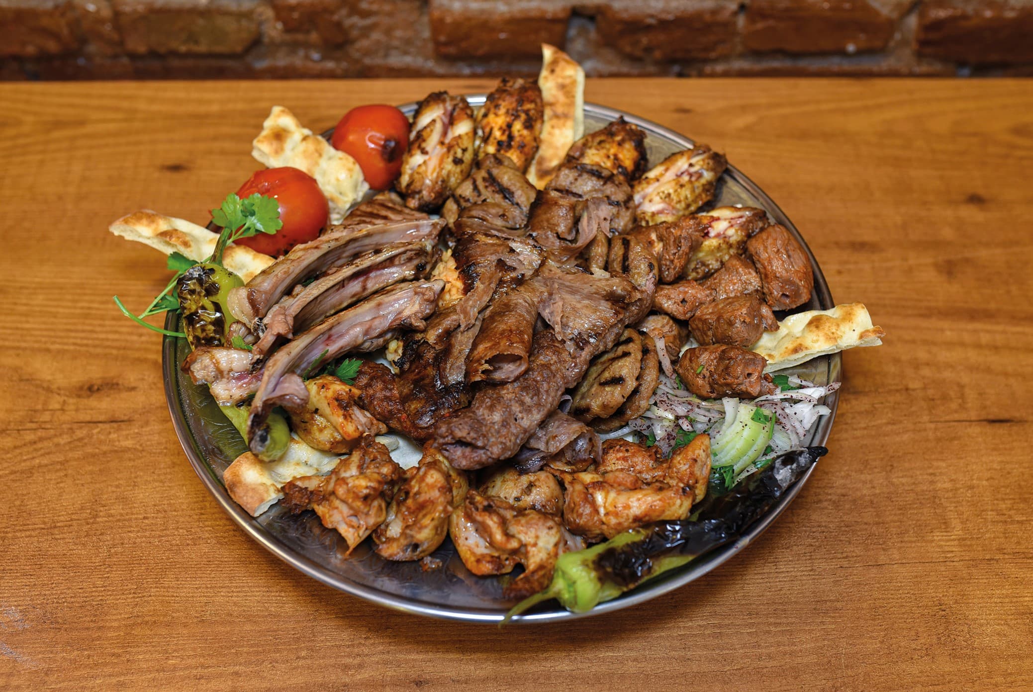 İskenderbeyi karışık ızgara tabağı